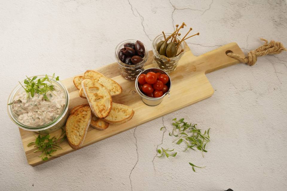 image-brover_capers_berries_tuna_rillettes_with_accoutrements_-_caper_berries_-_tomato_pearls_-_kalamata_olives
