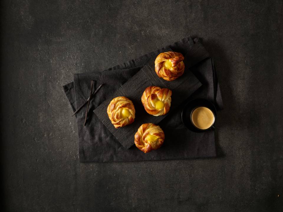 image-la_lorraine_-_4200442_-_swedish_bun_vanilla_-_moodshot_2